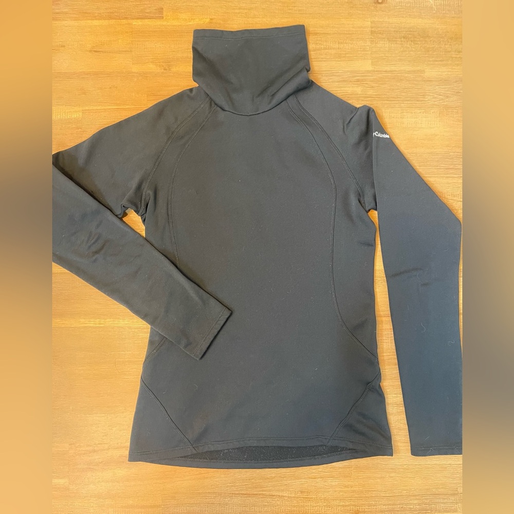 Columbia Base Layer Long Sleeve Top